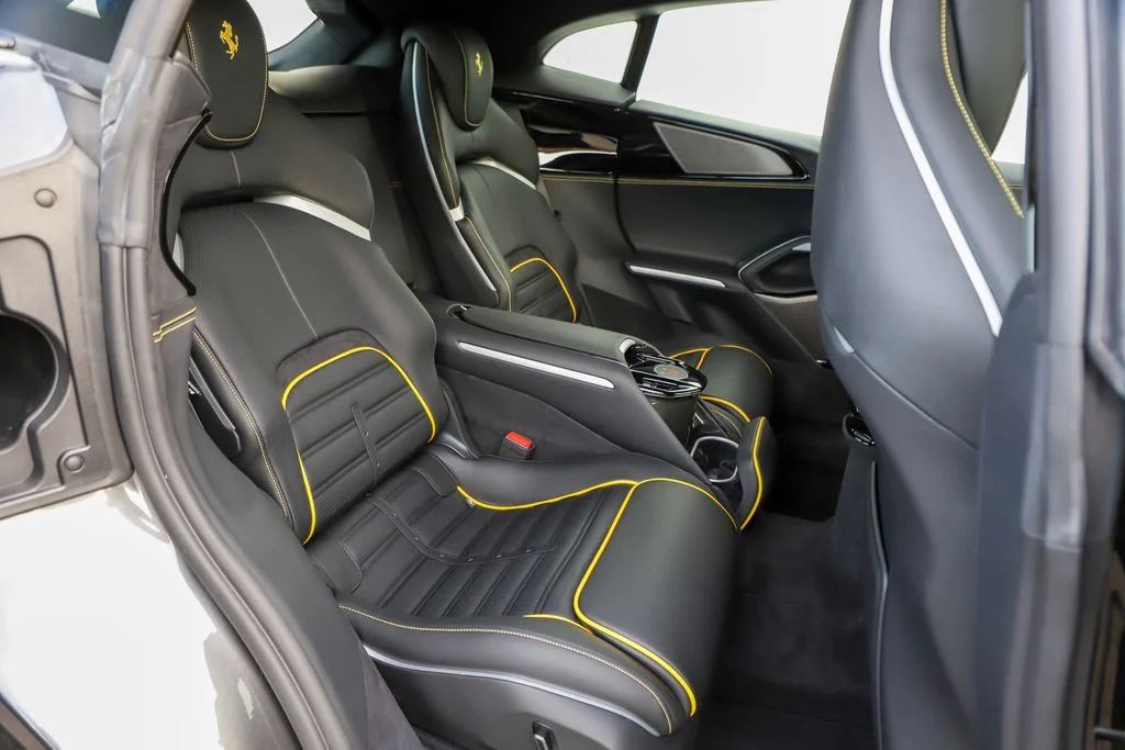 2025 Ferrari Purosangue Base - Photo 63