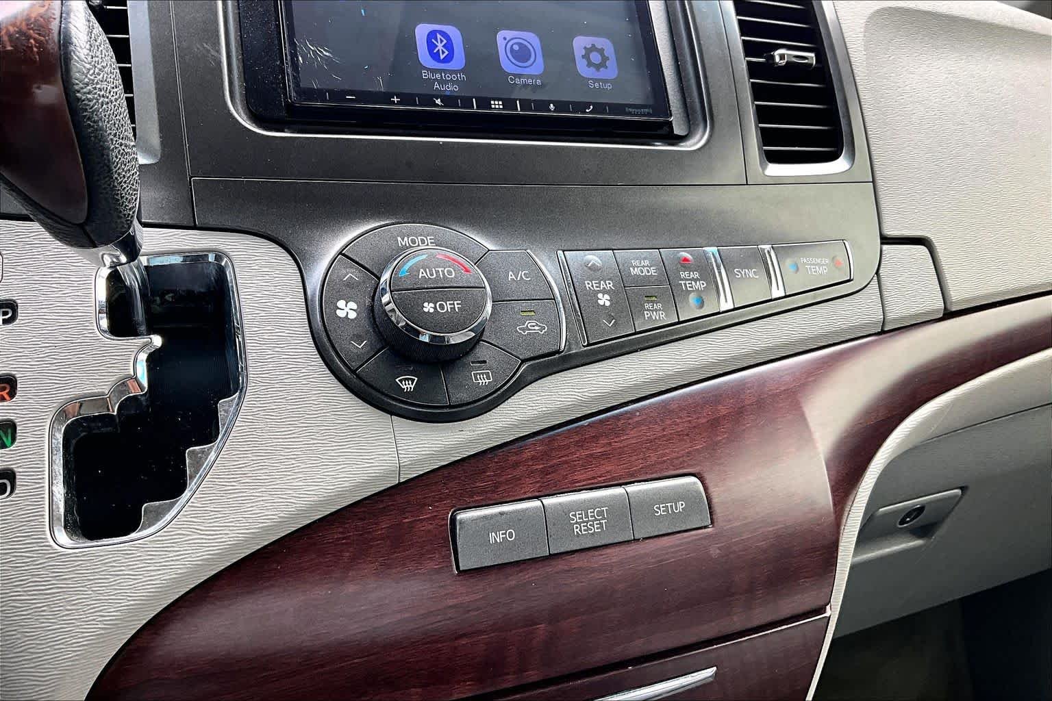Used 2013 Silver Sky Metallic Toyota XLE image 32