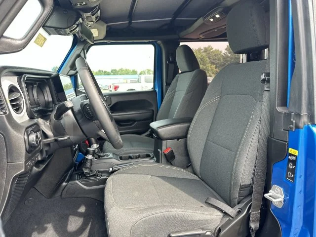 Used 2025 Blue Pearl Jeep Sport S image 16