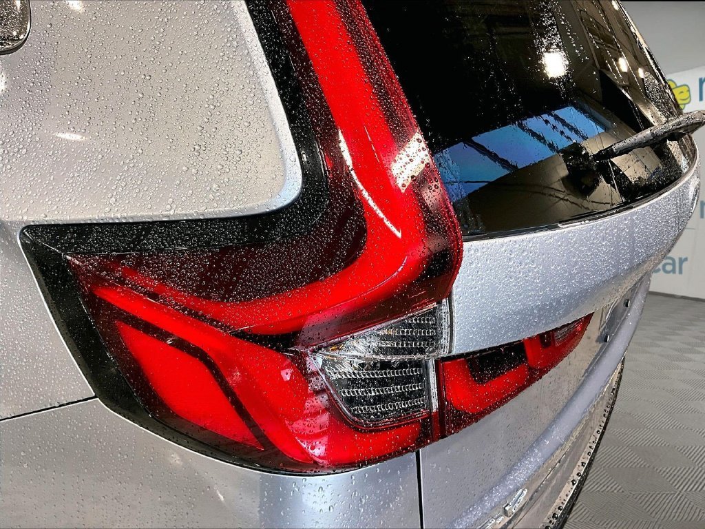 Used 2026 Silver Honda EX-L image 35