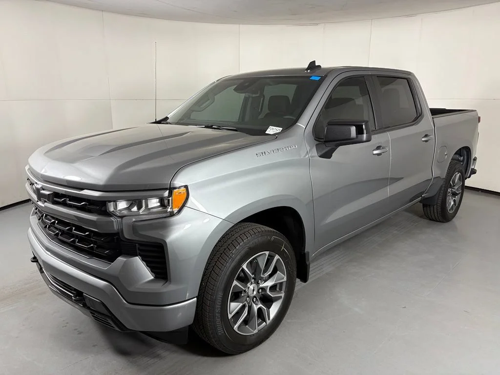 New 2026 Sterling Gray Metallic Chevrolet RST image 5
