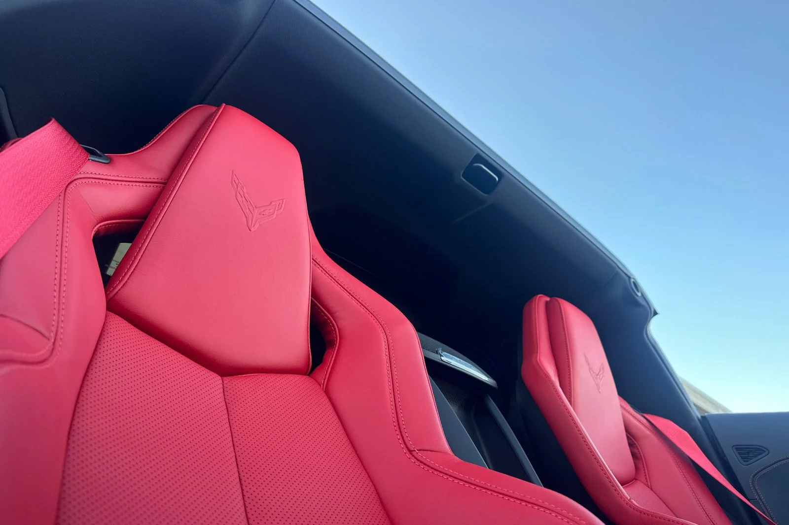 2027 Chevrolet Corvette 1LT - Photo 15
