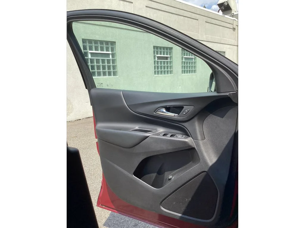 Used 2019 CAJUN RED TINTCOAT Chevrolet LT image 17