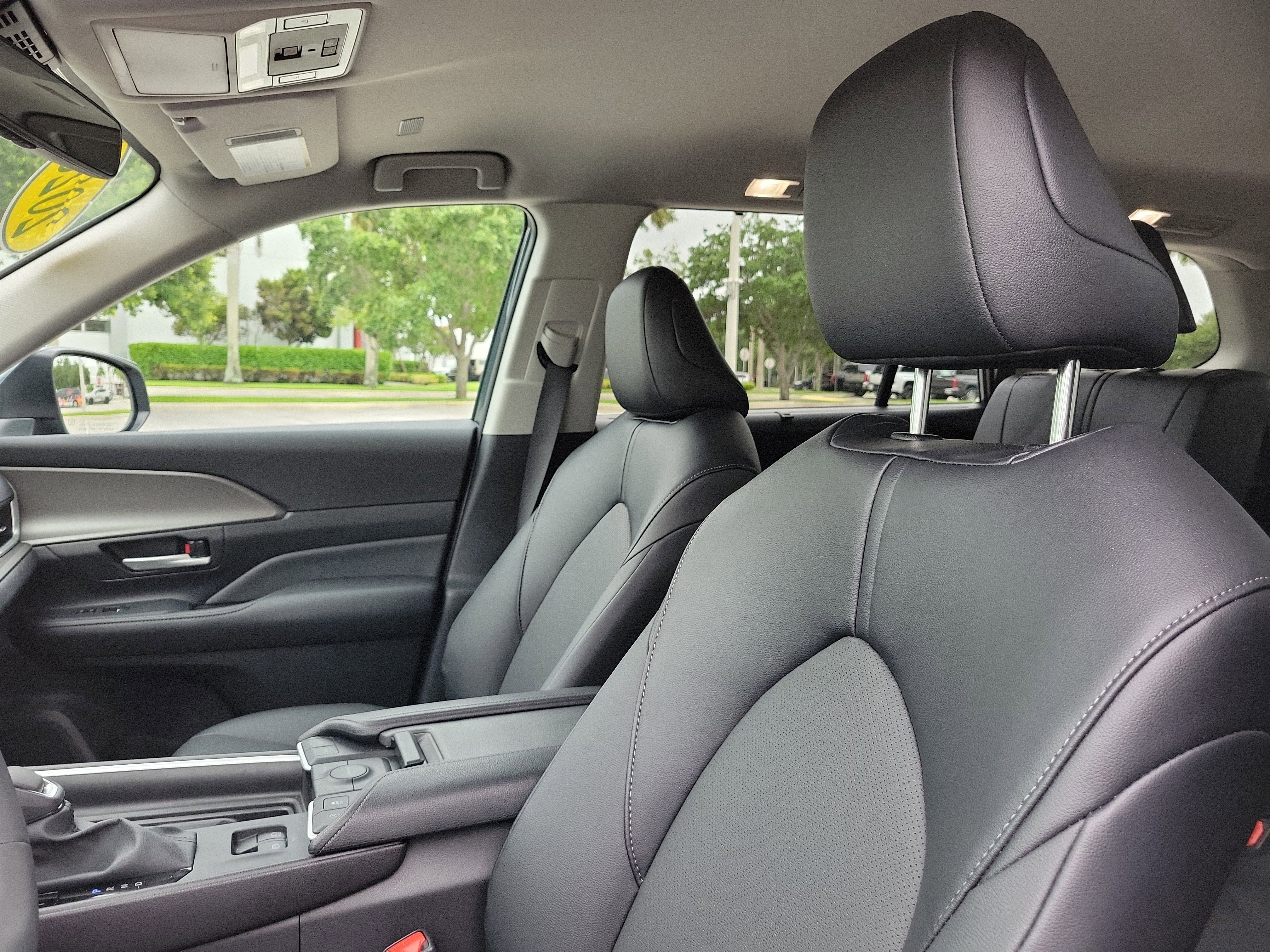Used 2026 Cloud Toyota XLE image 26