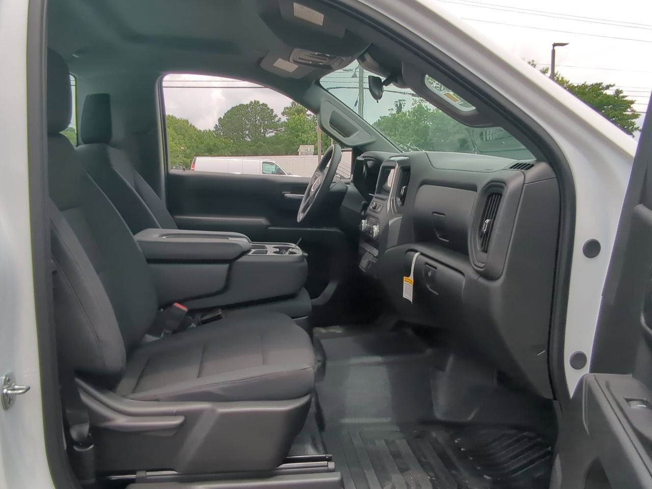 2025 GMC Sierra 1500 Pro - Photo 25