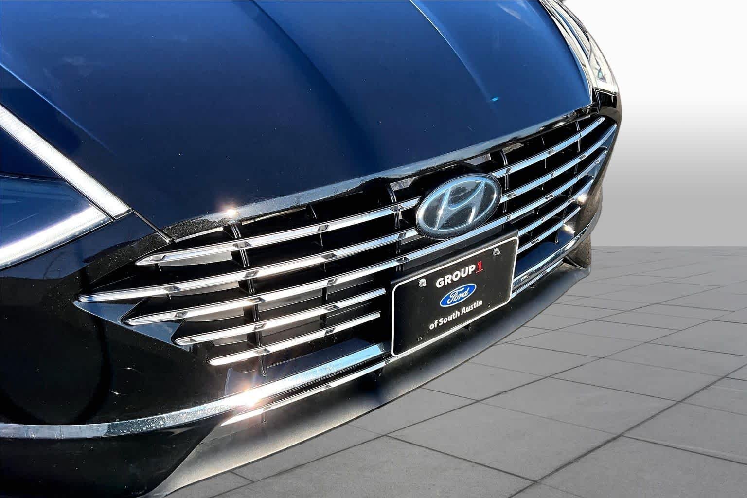 Certified Used 2021 Nocturne Black Hyundai Blue image 30