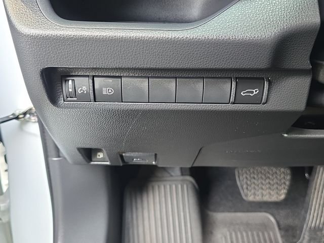 Used 2023 Beige Toyota XLE Premium image 25