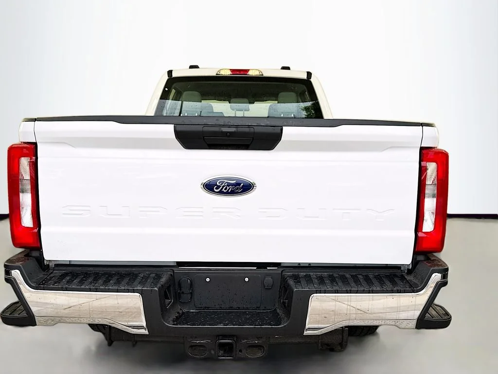 New 2026 Oxford White Ford F-250® XL image 6