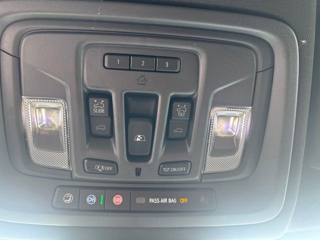 Used 2024 Gray GMC AT4 image 17