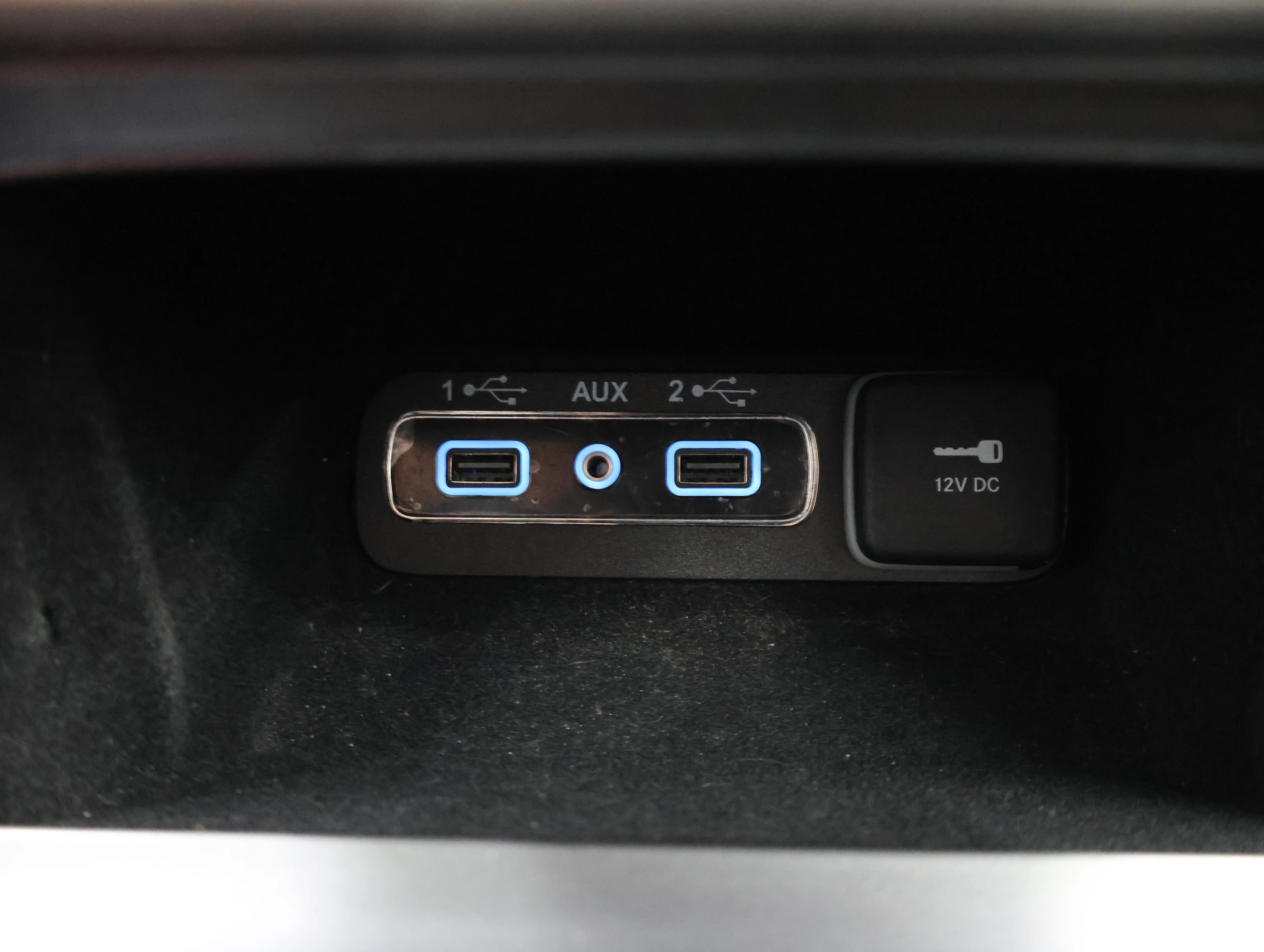 Used 2020 Sting-Gray Clearcoat Jeep Altitude image 45