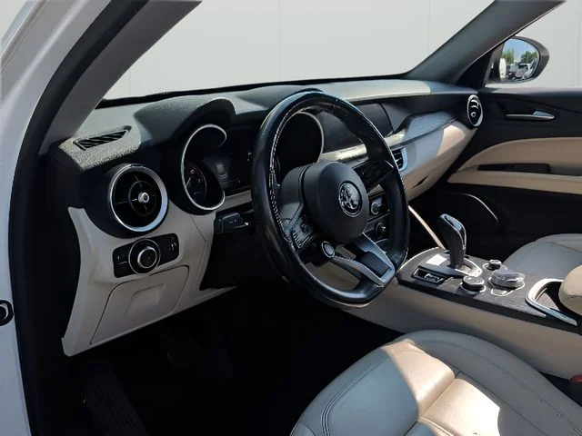 Used 2021 White Alfa Romeo Sprint image 12
