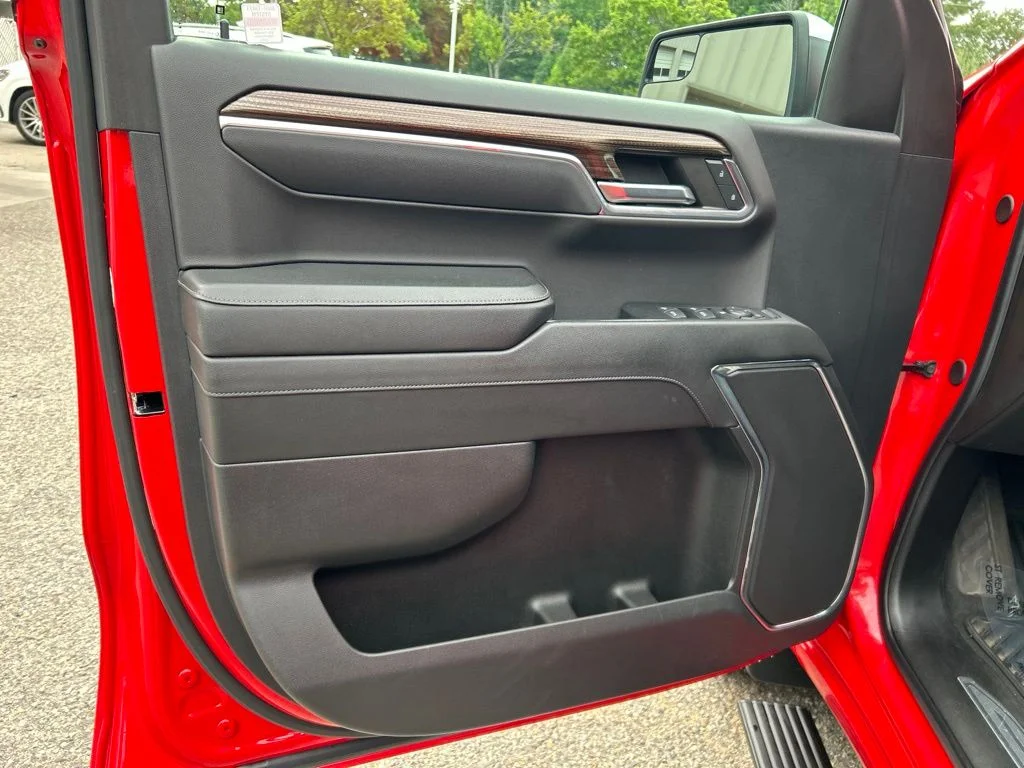 Used 2024 Red Chevrolet LT image 16