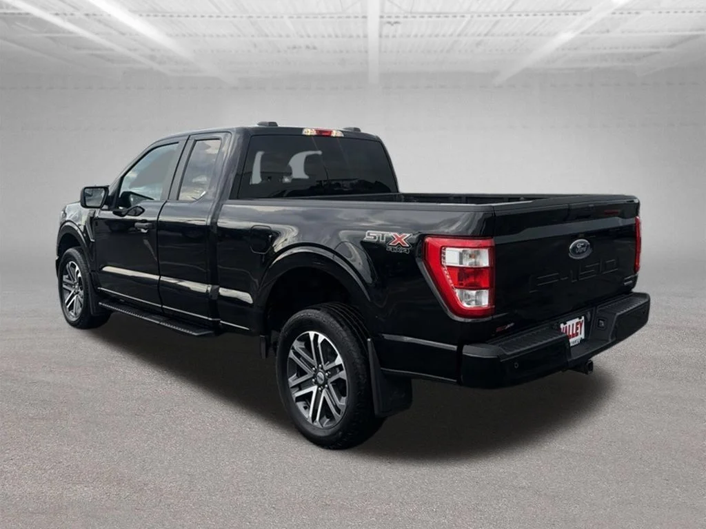 Used 2023 Black Ford XL image 9