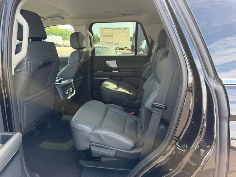 New 2026 Agate Black Metallic Ford Active image 11