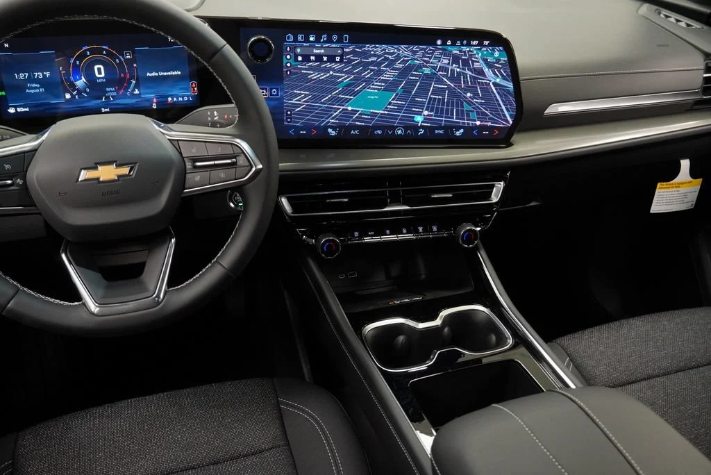 2027 Chevrolet Traverse LT - Photo 15