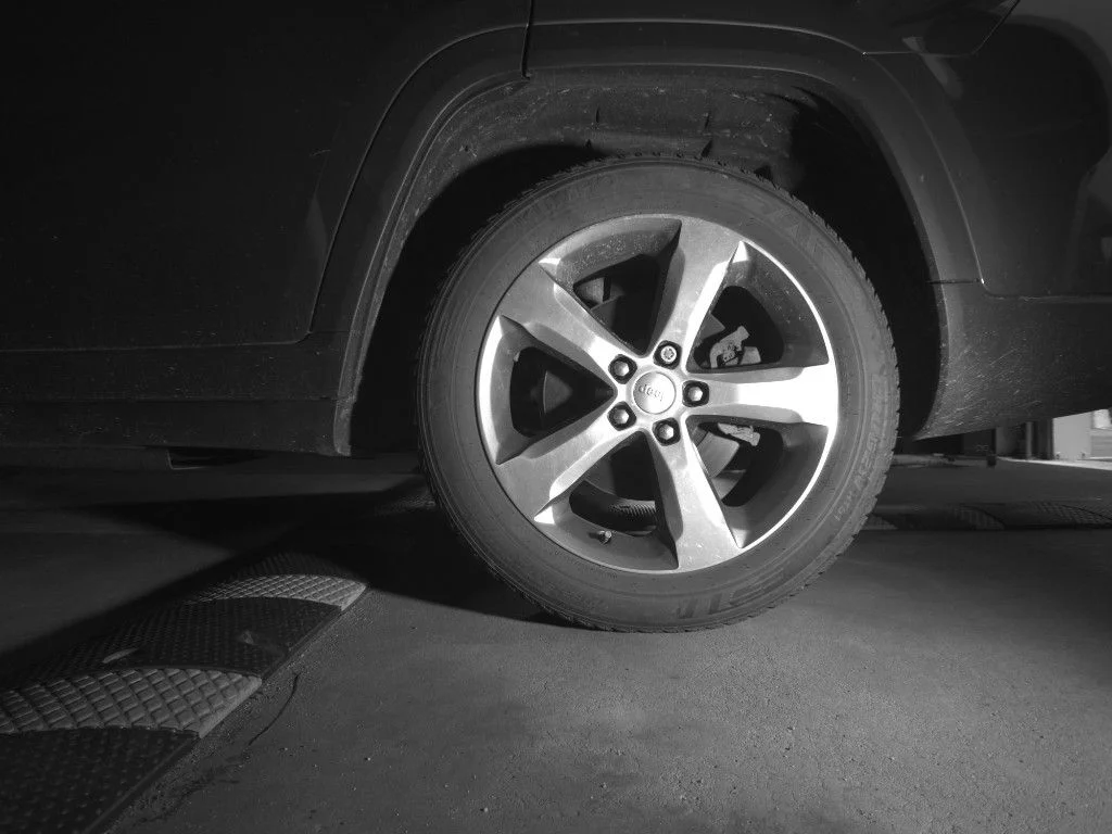 Used 2021 Gray Jeep Limited image 9
