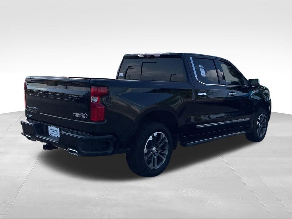 Used 2023 Black Chevrolet High Country image 5