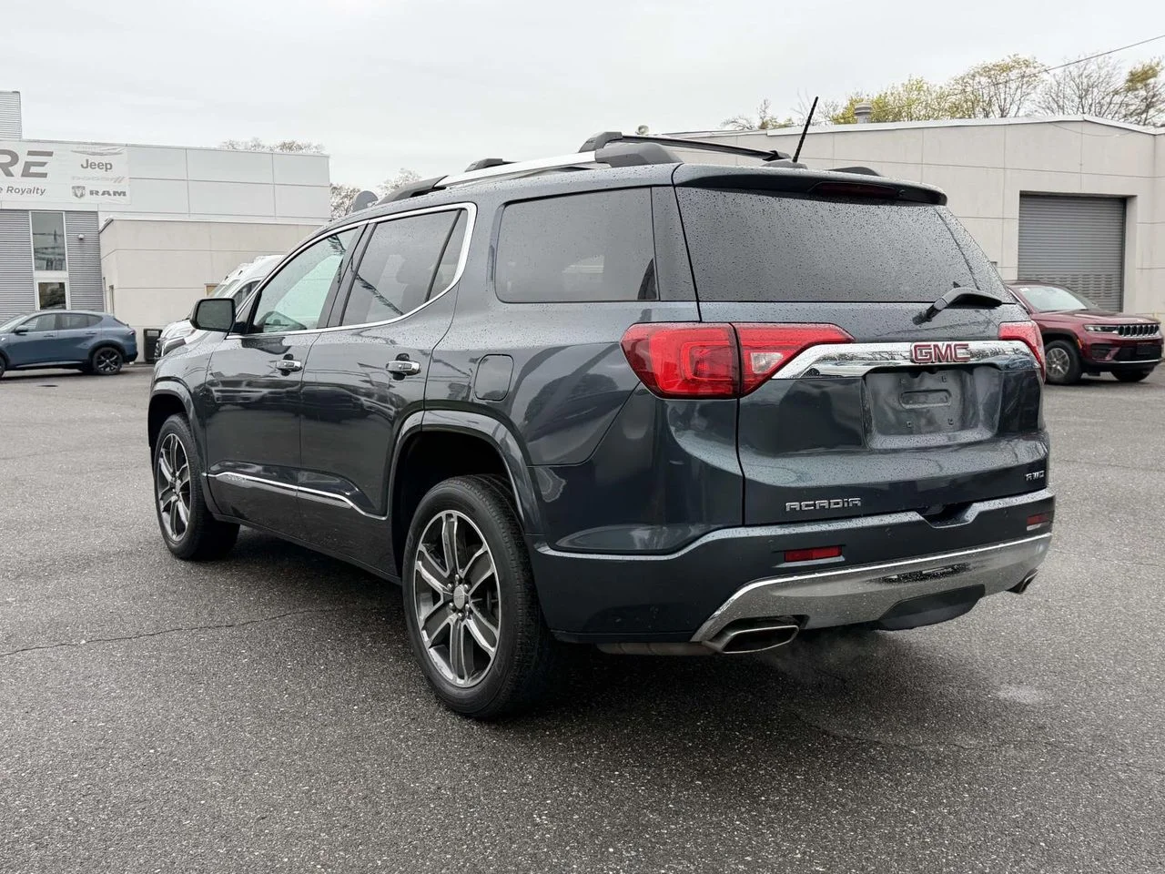 Used 2019 Dark Sky Metallic GMC Denali image 8