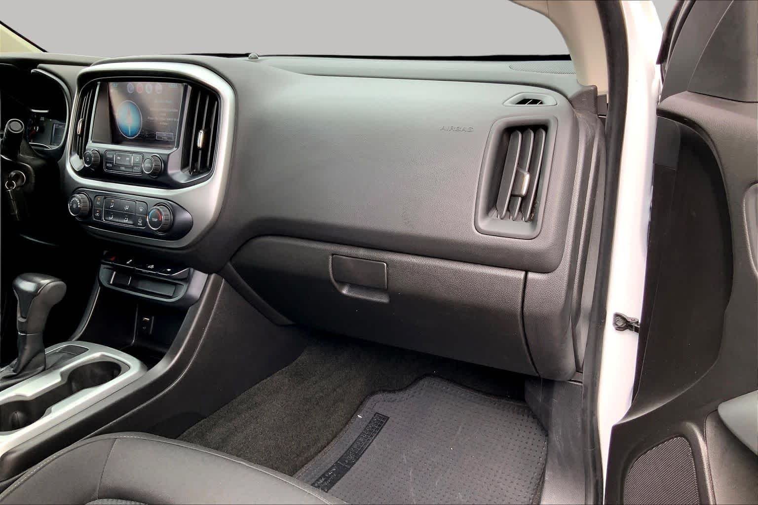 Used 2017 Summit White Chevrolet 2WD LT image 19