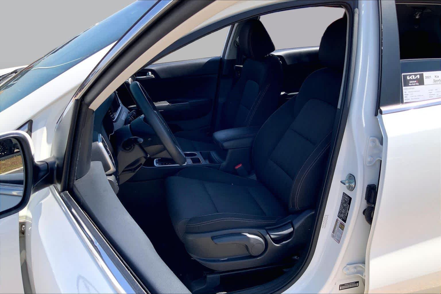 Used 2021 Snow White Pearl Kia LX image 7