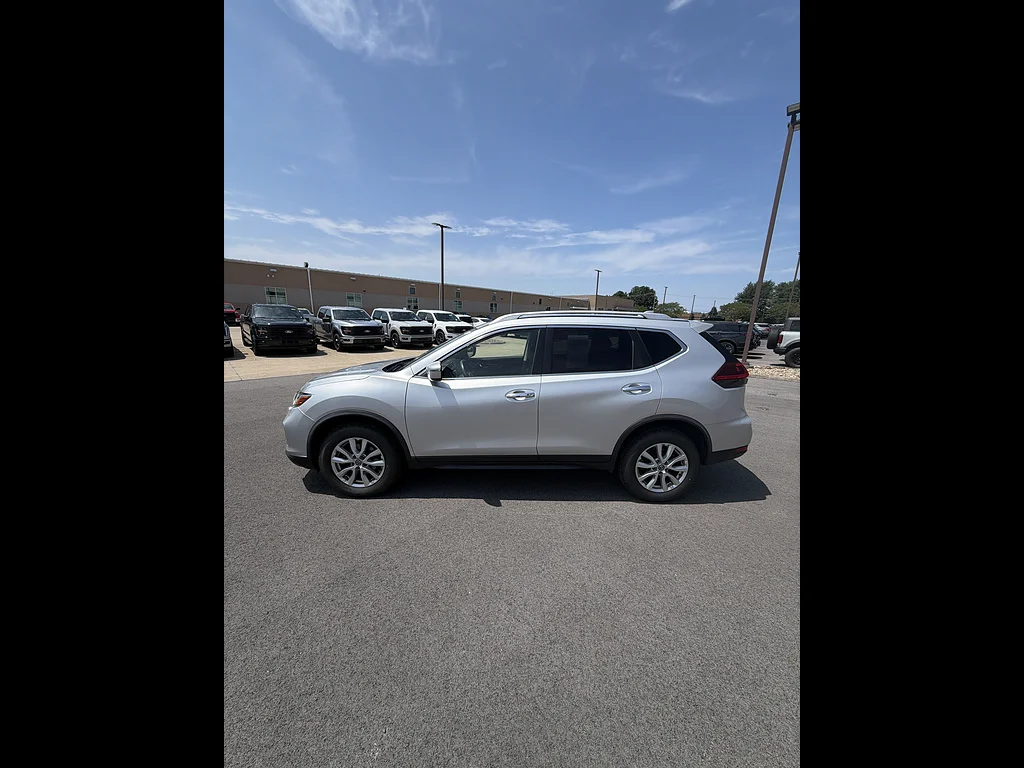 Used 2019 Brilliant Silver Metallic Nissan S image 2