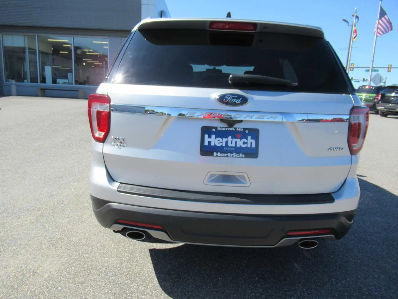 Used 2018 Ingot Silver Ford XLT image 6