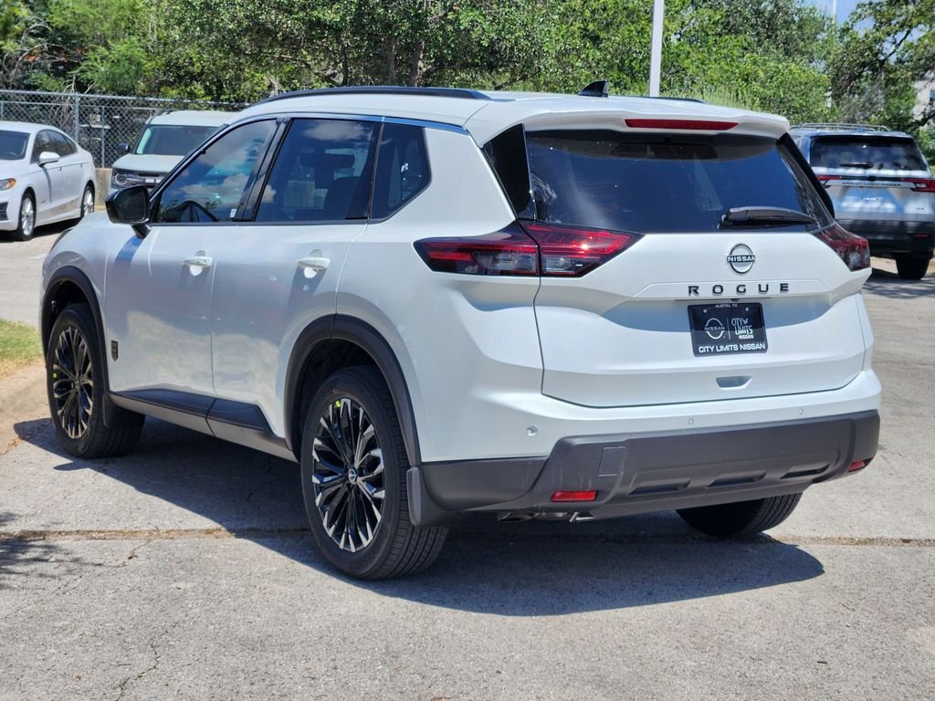 New 2026 Everest White Pearl TriCoat Nissan Dark Armor™ image 7