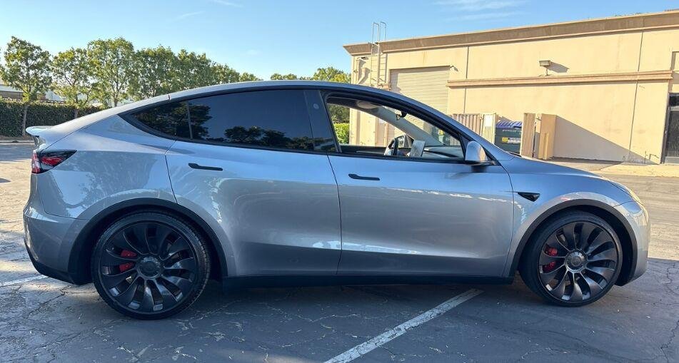 Used 2024 Stealth Grey Tesla Performance image 4
