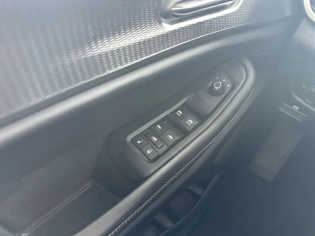 Used 2024 Gray Jeep Altitude X image 14