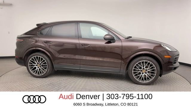 Used 2023  Porsche Base image 9