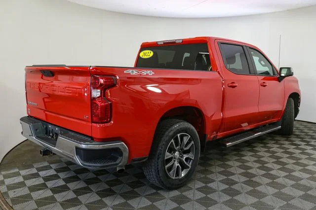 Used 2022 Red Chevrolet LT image 13