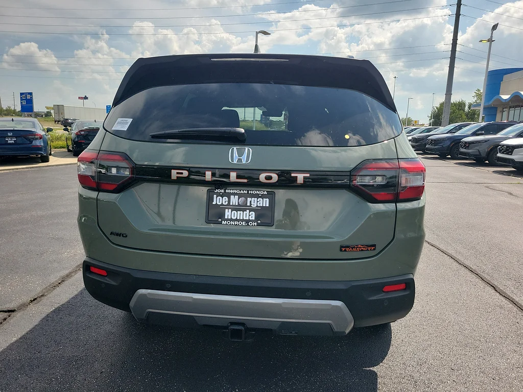 New 2026 Ash Green Metallic Honda TrailSport image 20