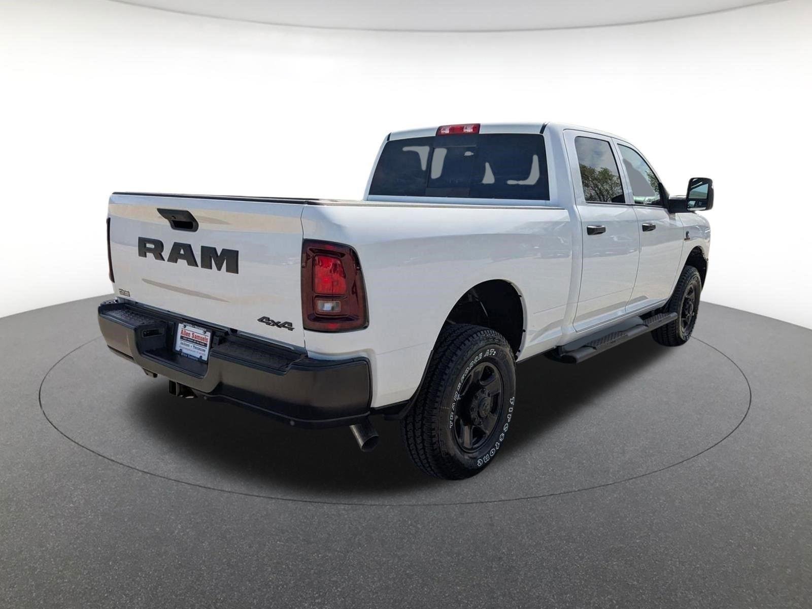 New 2026 Bright White Clear-Coat Exterior Paint RAM Tradesman image 4