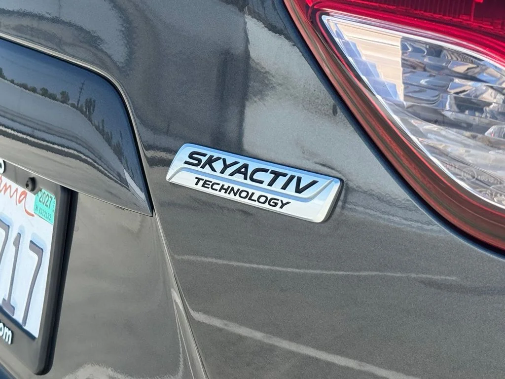 Used 2016 Gray Mazda Sport image 24
