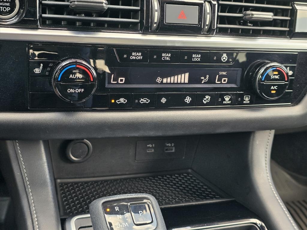 Used 2022 Gray Nissan SL image 21