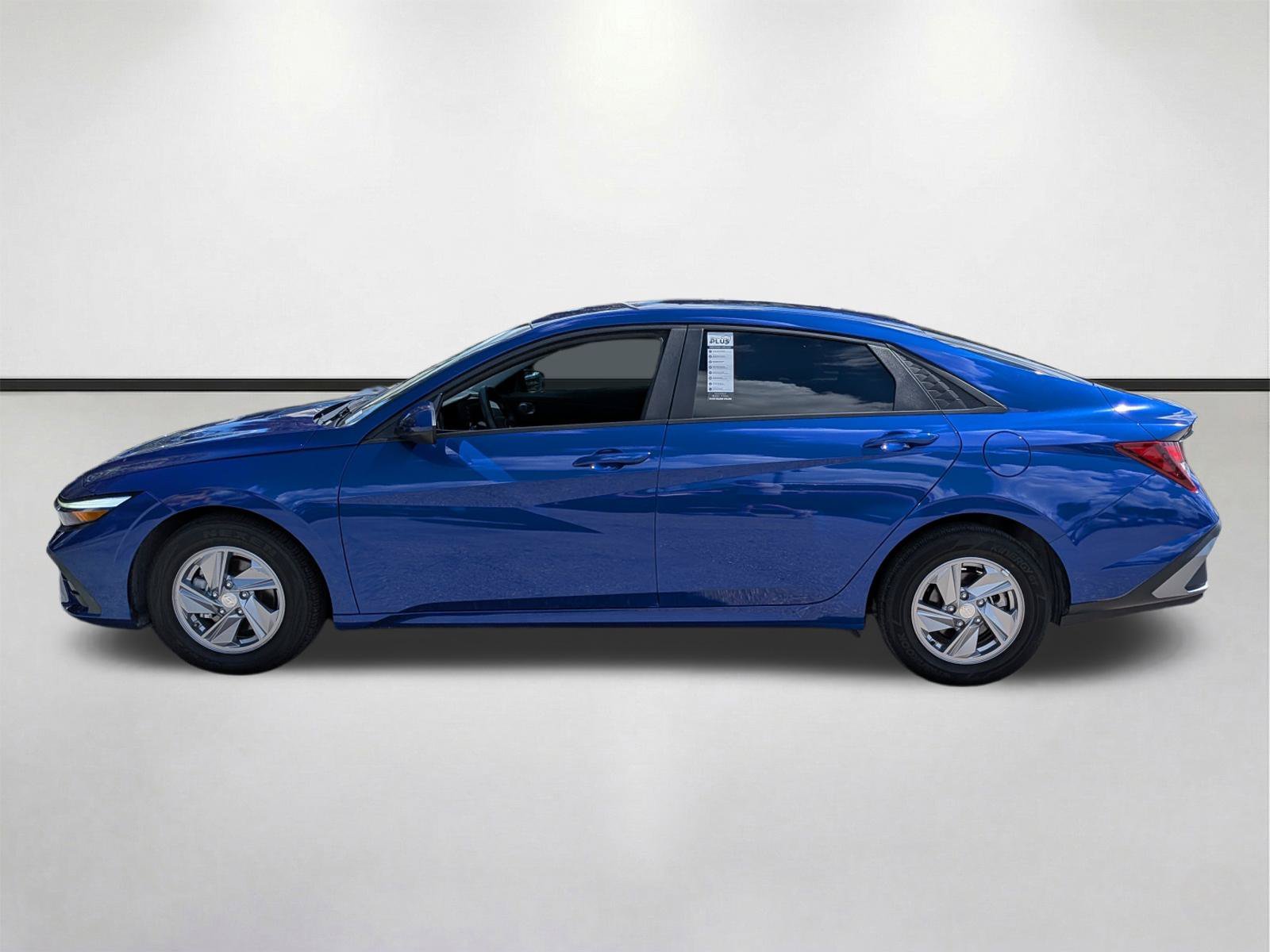 2024 Hyundai Elantra SE - Photo 7