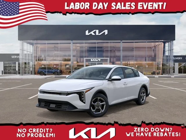 2026 Kia K4 LXS