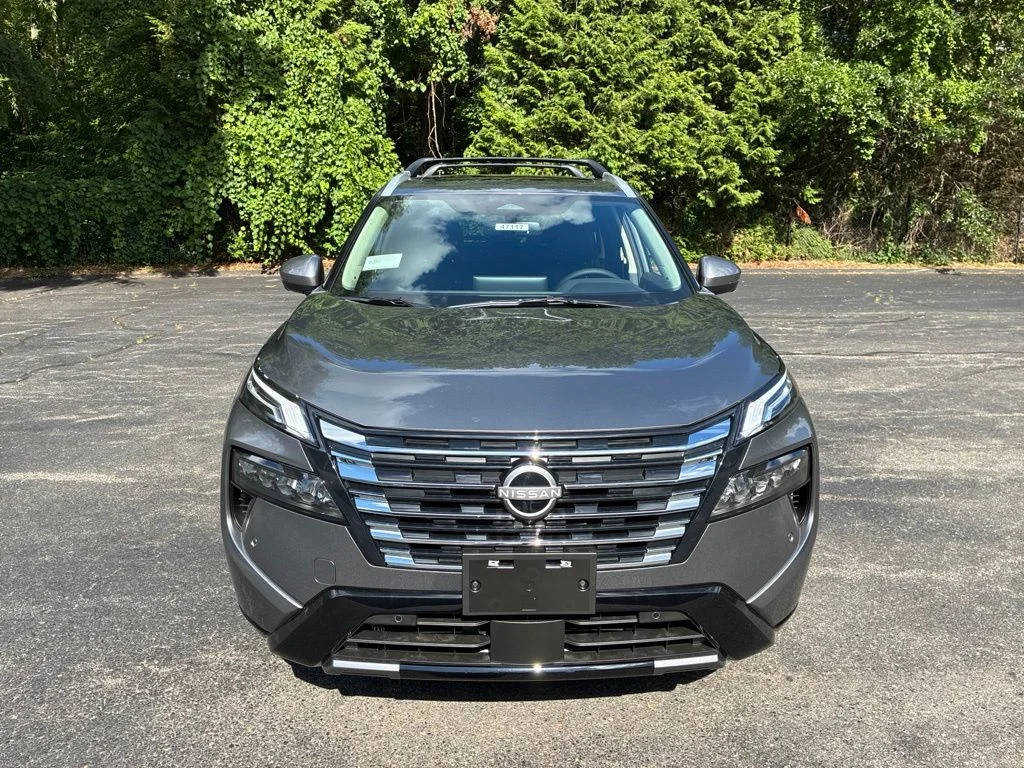 New 2026 Gun Metallic Nissan Platinum image 2