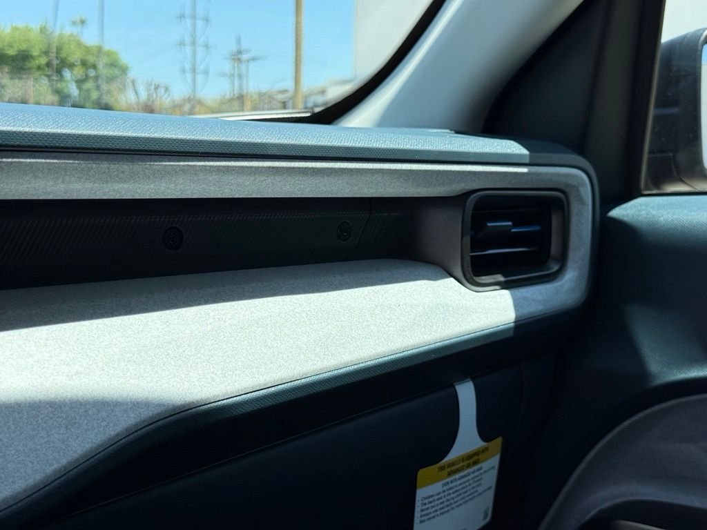 New 2026 Carbonized Gray Metallic Ford XLT image 8