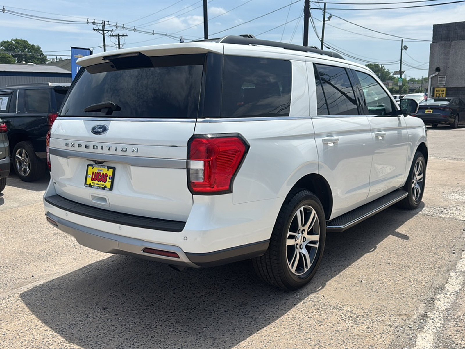 Used 2022 Star White Metallic Tri Coat Ford XLT image 5