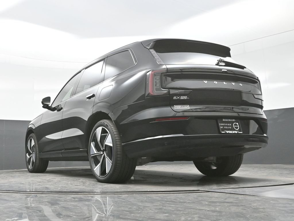 2025 Volvo EX90 Ultra - Photo 31