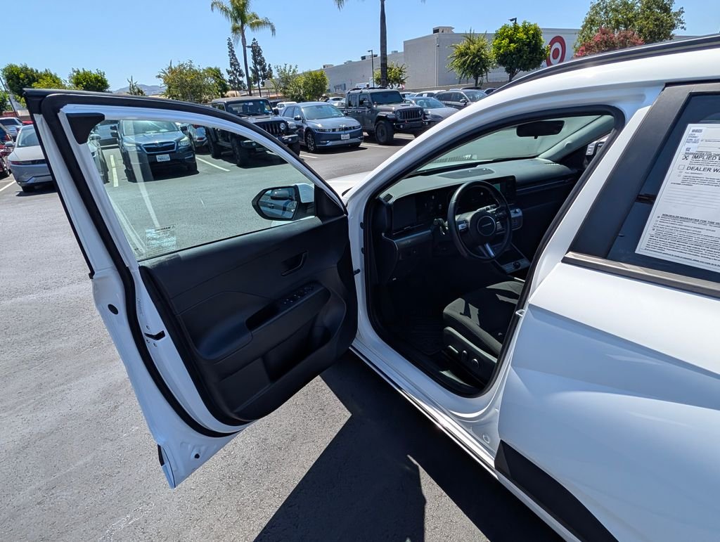 2024 Hyundai Kona EV SEL - Photo 32