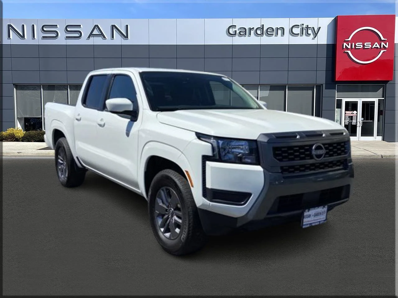 2025 Nissan Frontier SV Crew Cab 4X2 SWB's photo