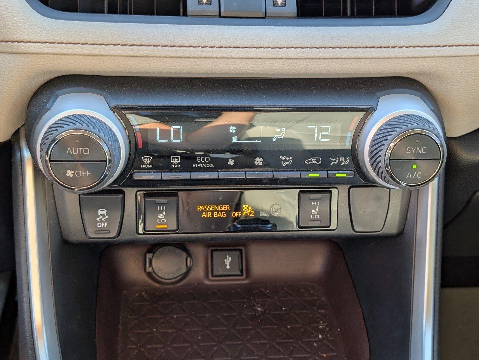 Used 2020 Silver Sky Metallic Toyota Limited image 24