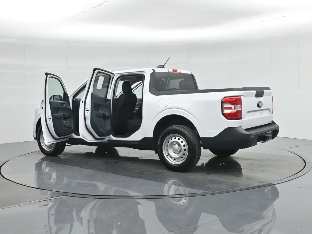 New 2026 Oxford White Ford XL image 31