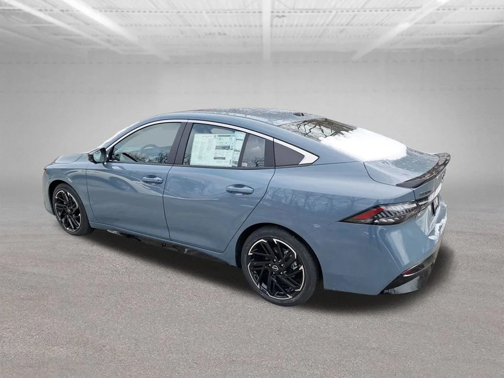 New 2026 Gray Nissan SR image 3