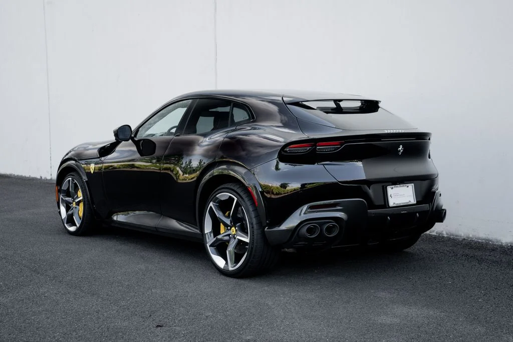 Used 2023 Nero Purosangue Ferrari Base image 9