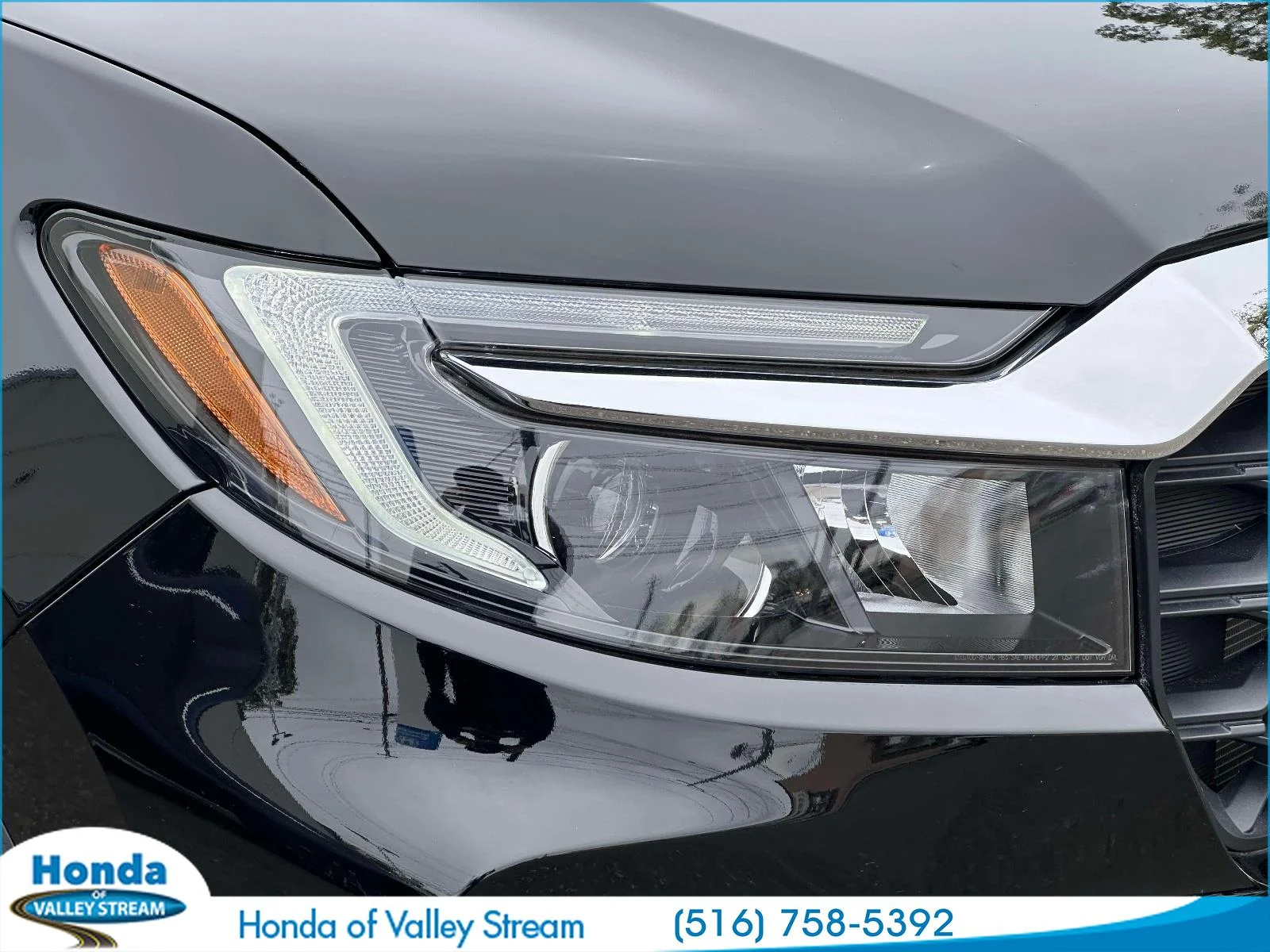 Certified Used 2023 Crystal Black Pearl Honda EX-L image 9