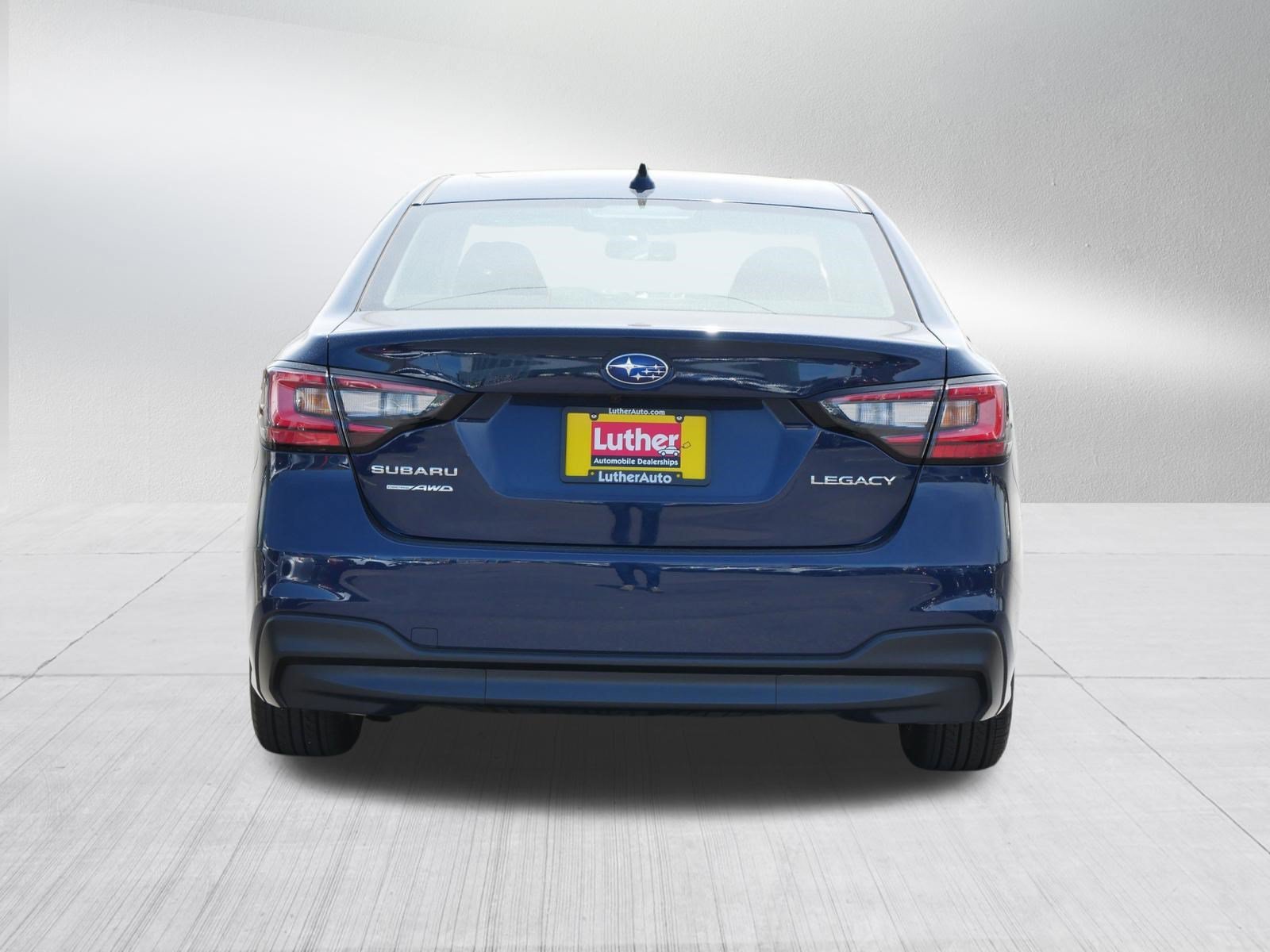 Used 2025 Cosmic Blue Pearl Subaru Premium image 6