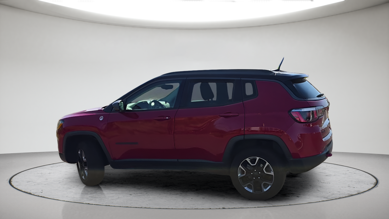 Used 2018 Redline Pearlcoat Jeep Trailhawk image 10